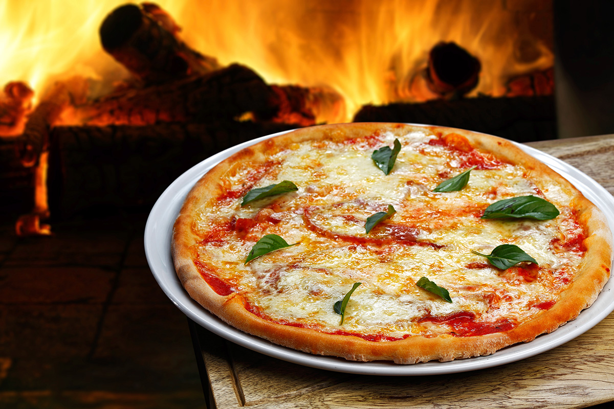 Pizza z pieca agencja eventowa Fun Faktoria